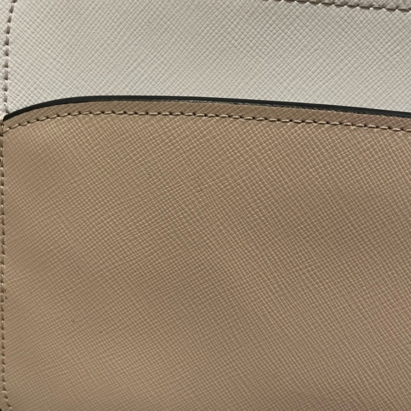 Kate Spade ♠️ Crossbody bag - Picture 8 of 13